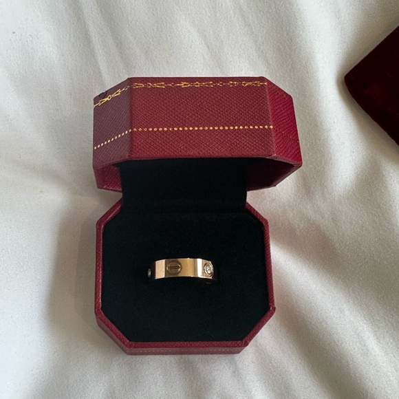 ring - Picture 3 of 3